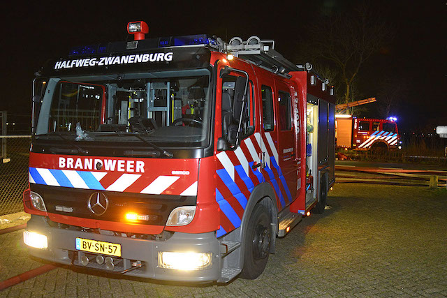 2020/56/20200224-00u27 GB 018 Grote brand industrie Boesingheliede.jpg